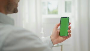 LINE動画広告の成功事例を紹介!成果を出すポイントや費用対効果も解説